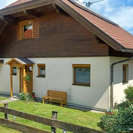 Holiday home Zur Sonne